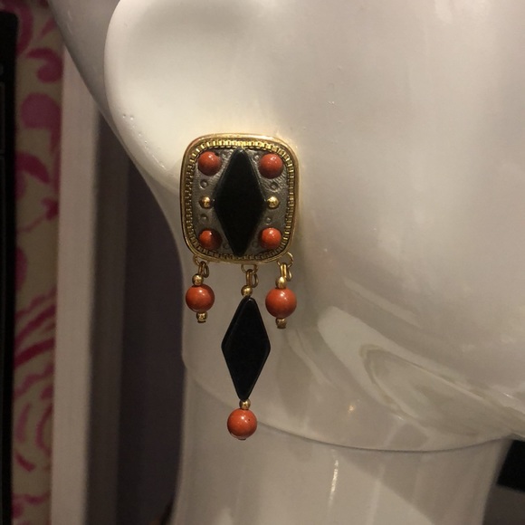 Vintage Michael Golan Onyx & Carnelian Earrings,NWT-Boutuque - Picture 10 of 11